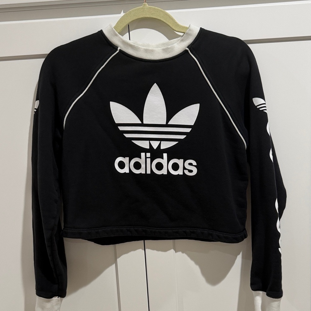 adidas Black & White Cropped Trefoil Pullover